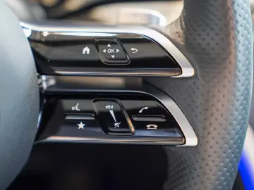 Mercedes-Benz CLE 300 4M Cabrio AMG