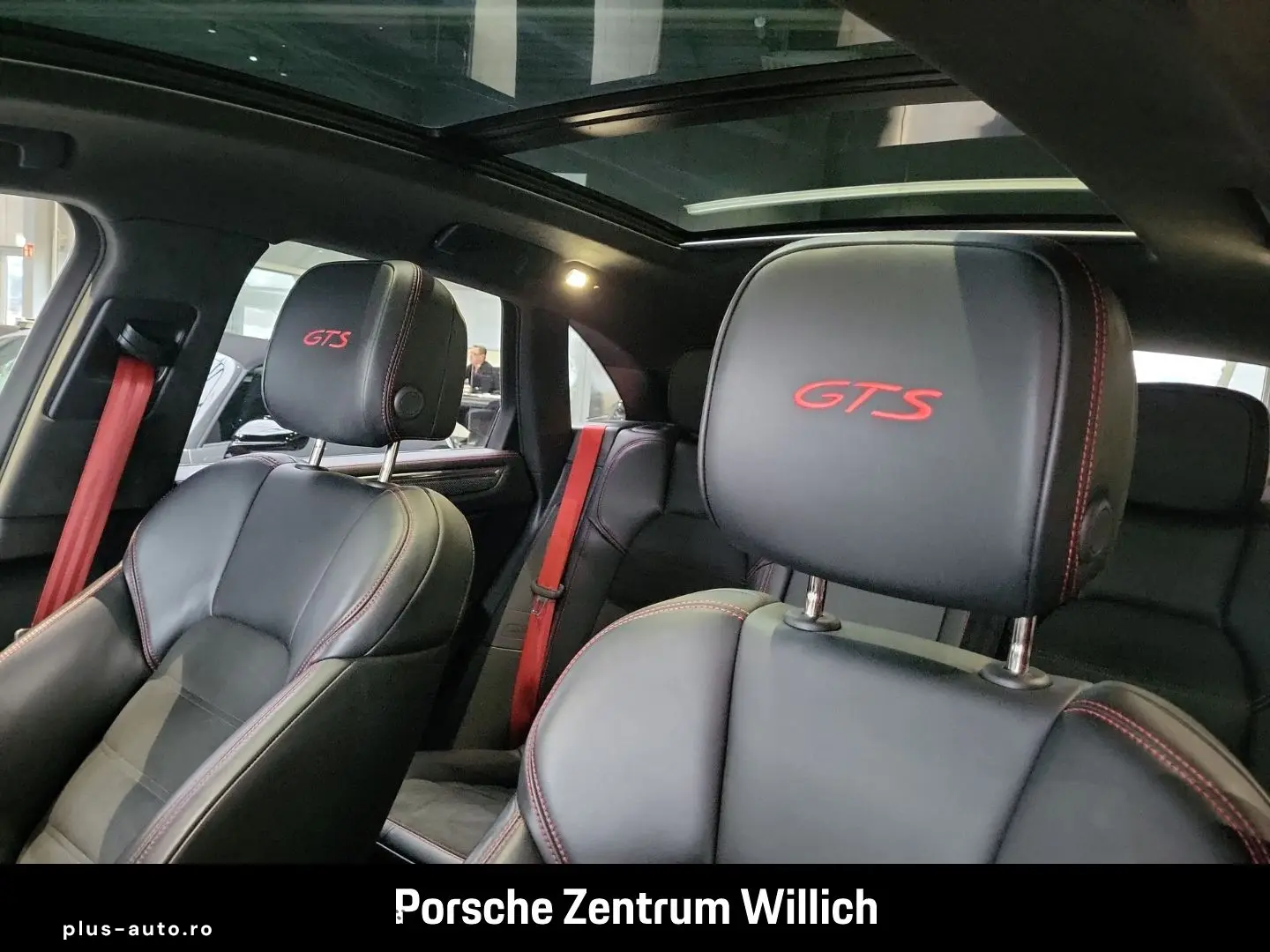 PORSCHE Macan GTS Surround-View BOSE 21-Zoll Panorama