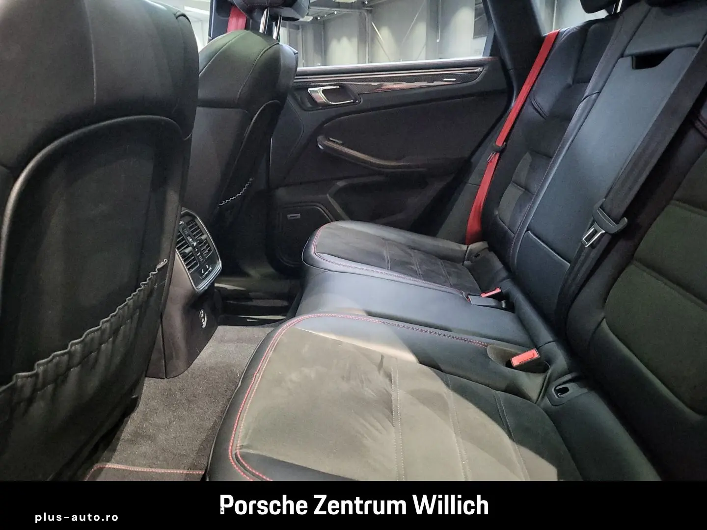 PORSCHE Macan GTS Surround-View BOSE 21-Zoll Panorama