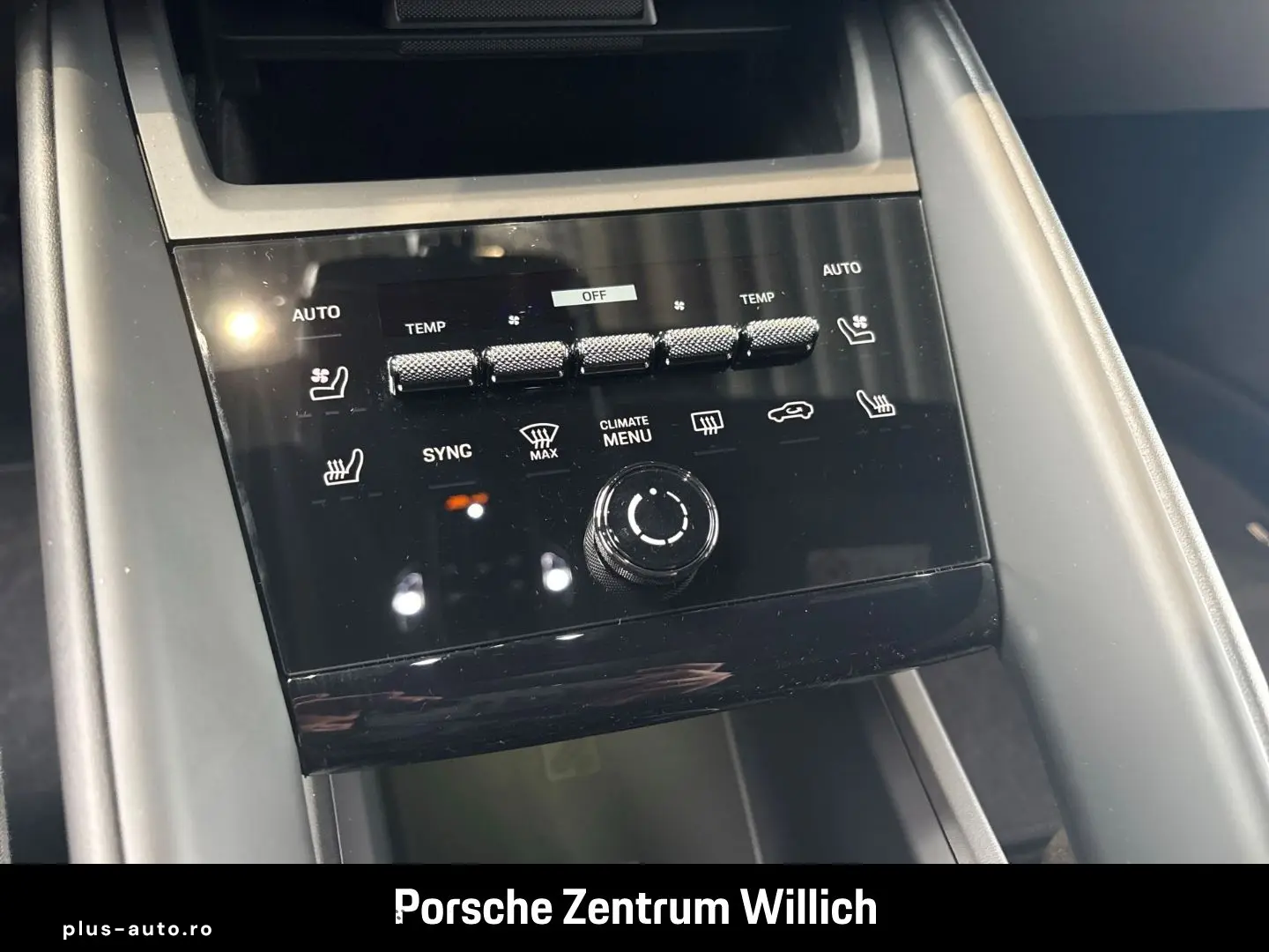 PORSCHE Macan 4 Surround-View InnoDrive LED-Matrix BOSE