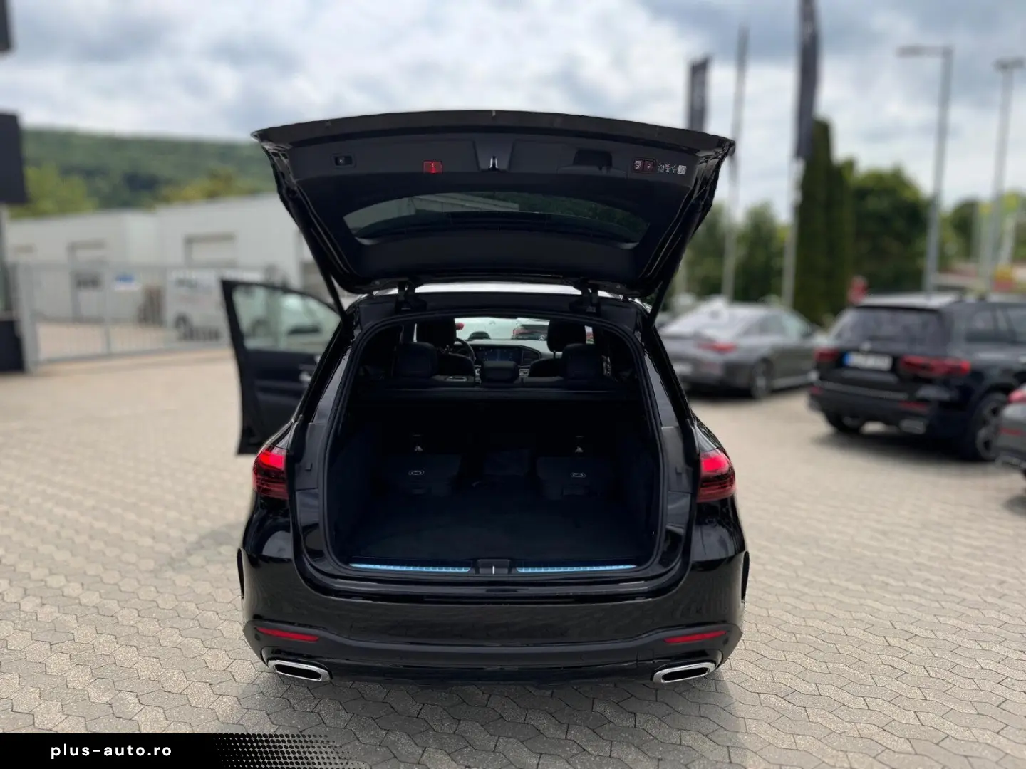 MERCEDES-BENZ GLE 400 4M AMG Pano Airma AHK HeUp Sou&hellip;