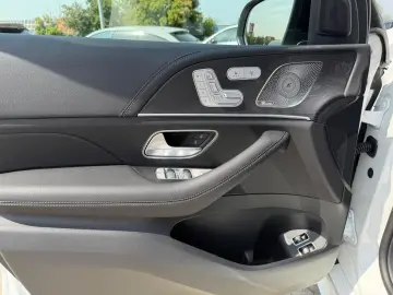 MERCEDES-BENZ GLE 400 e 4M AMG Dist Airma AHK Pano H&hellip;