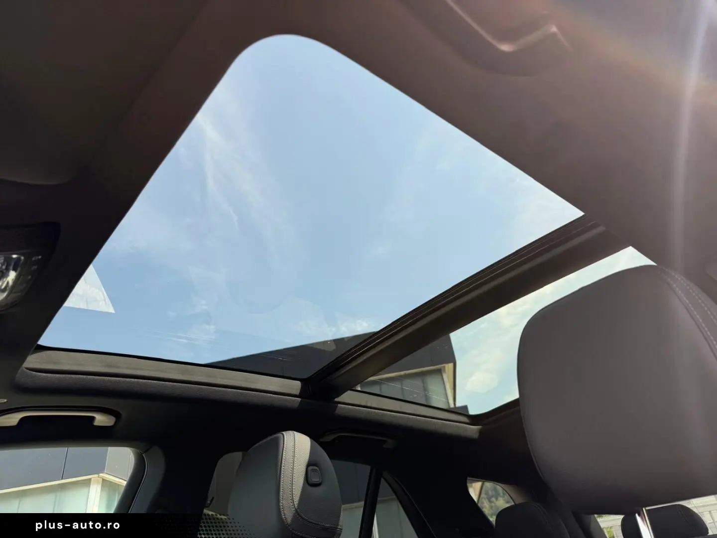 MERCEDES-BENZ GLE 400 e 4M AMG Dist Airma AHK Pano H&hellip;