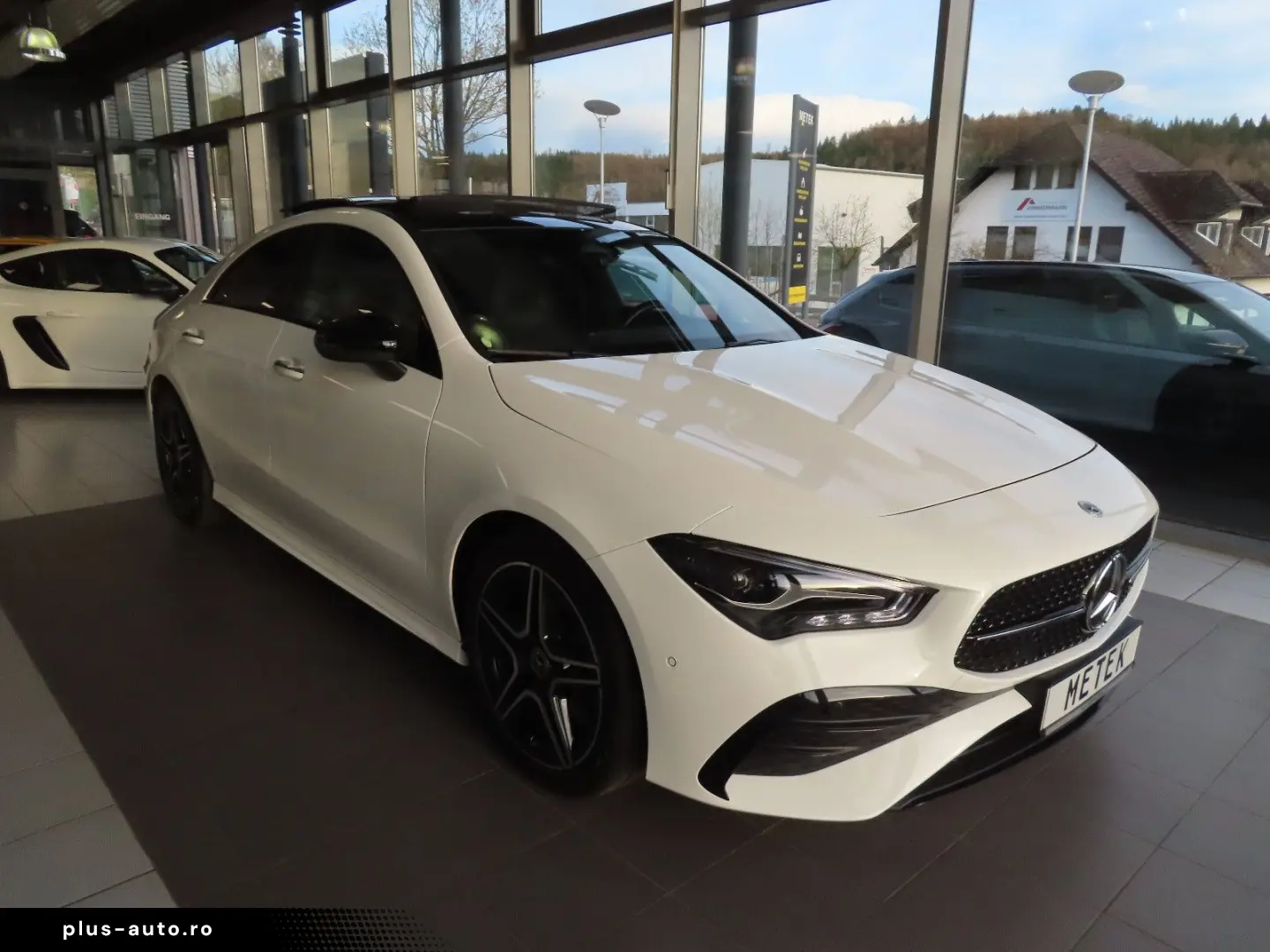 MERCEDES-BENZ CLA 200 AMG PANO LED KAMERA