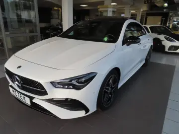 MERCEDES-BENZ CLA 200 AMG PANO LED KAMERA