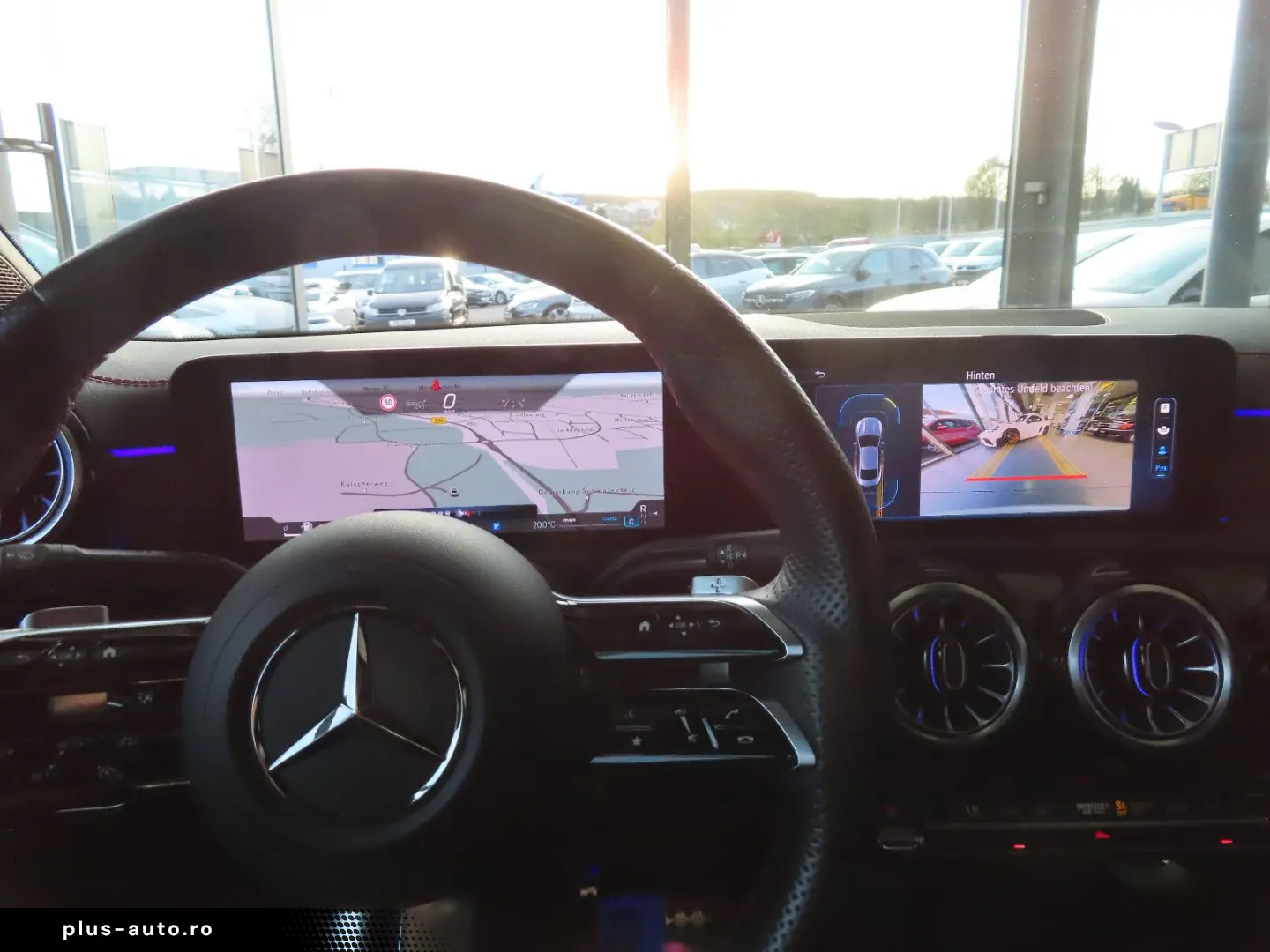 MERCEDES-BENZ CLA 200 AMG PANO LED KAMERA