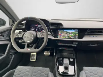 Audi RS3 Sportback RS3-X Performence Edtion