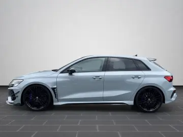 Audi RS3 Sportback RS3-X Performence Edtion