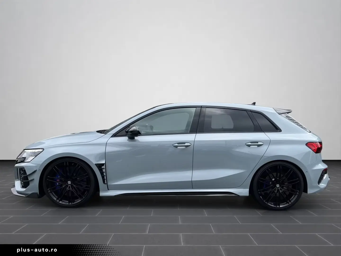 Audi RS3 Sportback RS3-X Performence Edtion