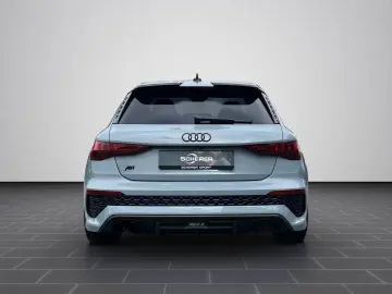 Audi RS3 Sportback RS3-X Performence Edtion