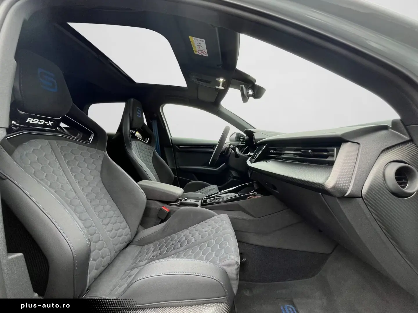 Audi RS3 Sportback RS3-X Performence Edtion