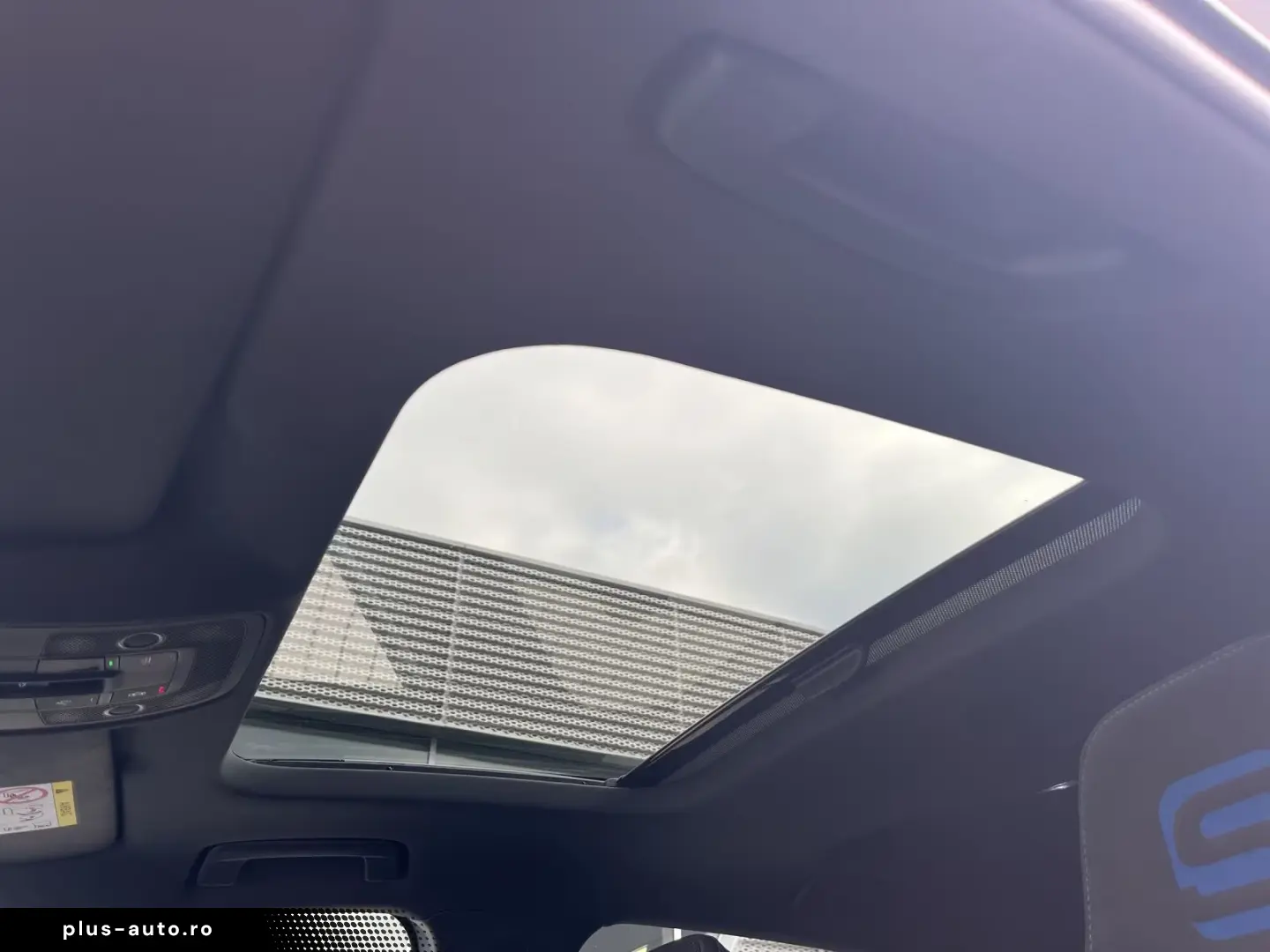 Audi RS3 Sportback RS3-X Performence Edtion