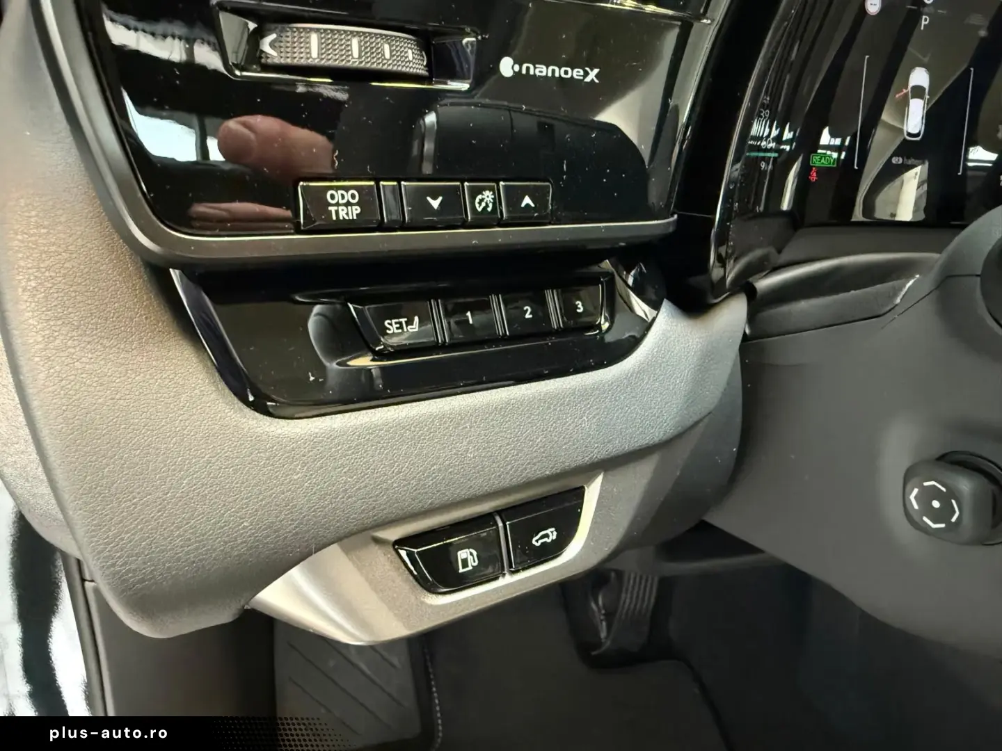 Lexus RX 450 F-SPORT -PANORAMA-HUD-360 GRAD-MATRIX LED