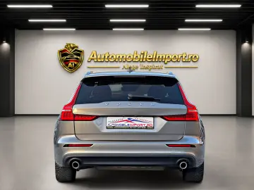 VOLVO V60 T8 AWD Plug In Hybrid Recharge Inscription