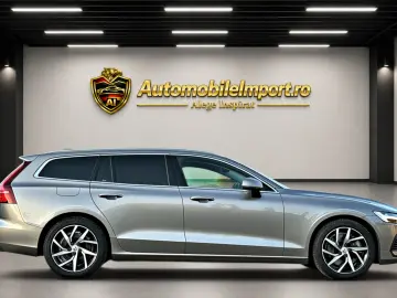 VOLVO V60 T8 AWD Plug In Hybrid Recharge Inscription