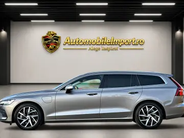 VOLVO V60 T8 AWD Plug In Hybrid Recharge Inscription