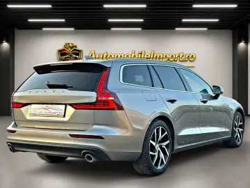 VOLVO V60 T8 AWD Plug In Hybrid Recharge Inscription