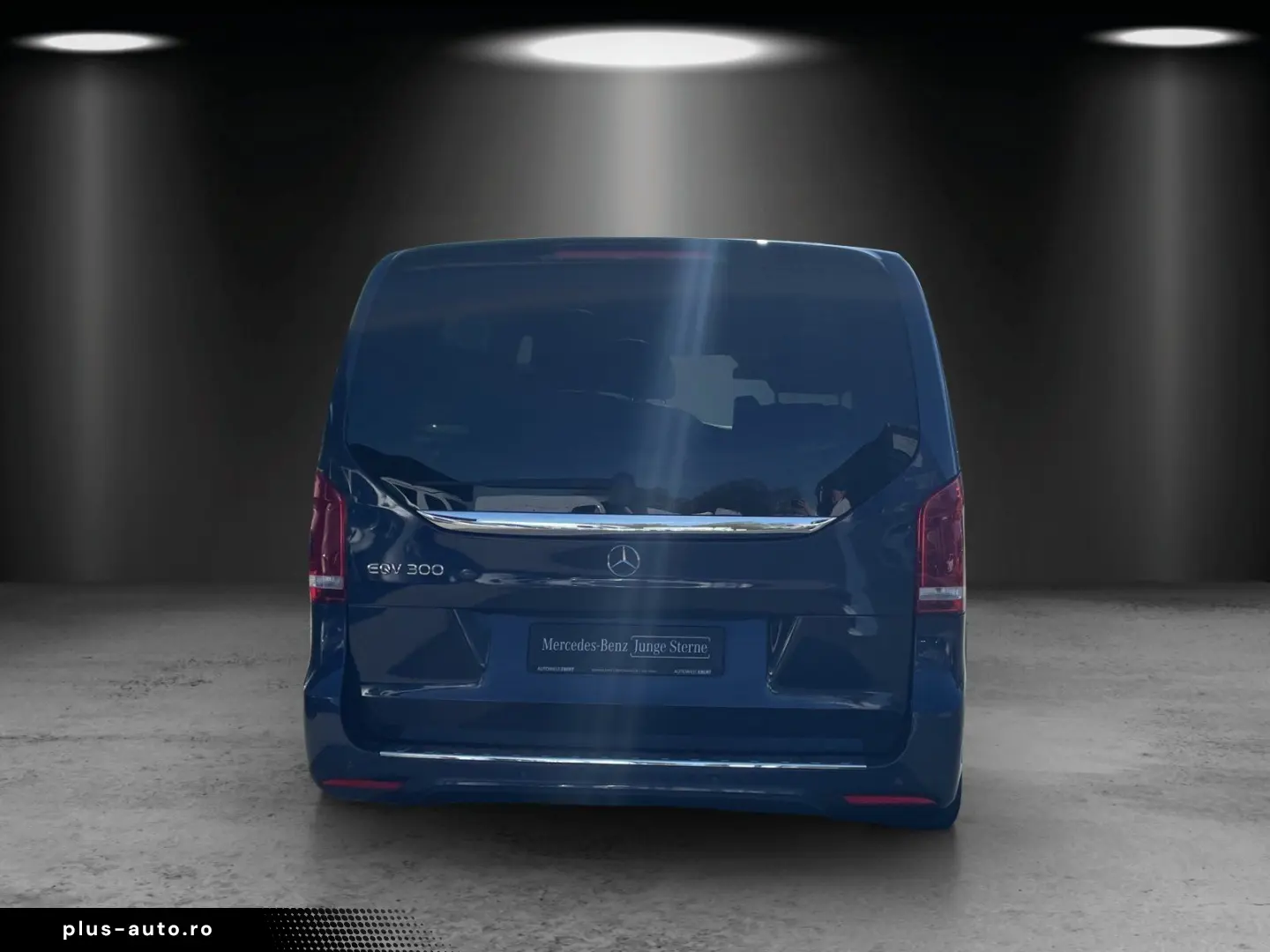 MERCEDES-BENZ EQV300 L AVANTGARDE Pano AIRMATIC