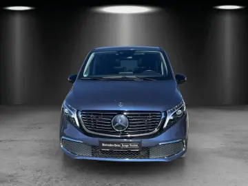 MERCEDES-BENZ EQV300 L AVANTGARDE Pano AIRMATIC