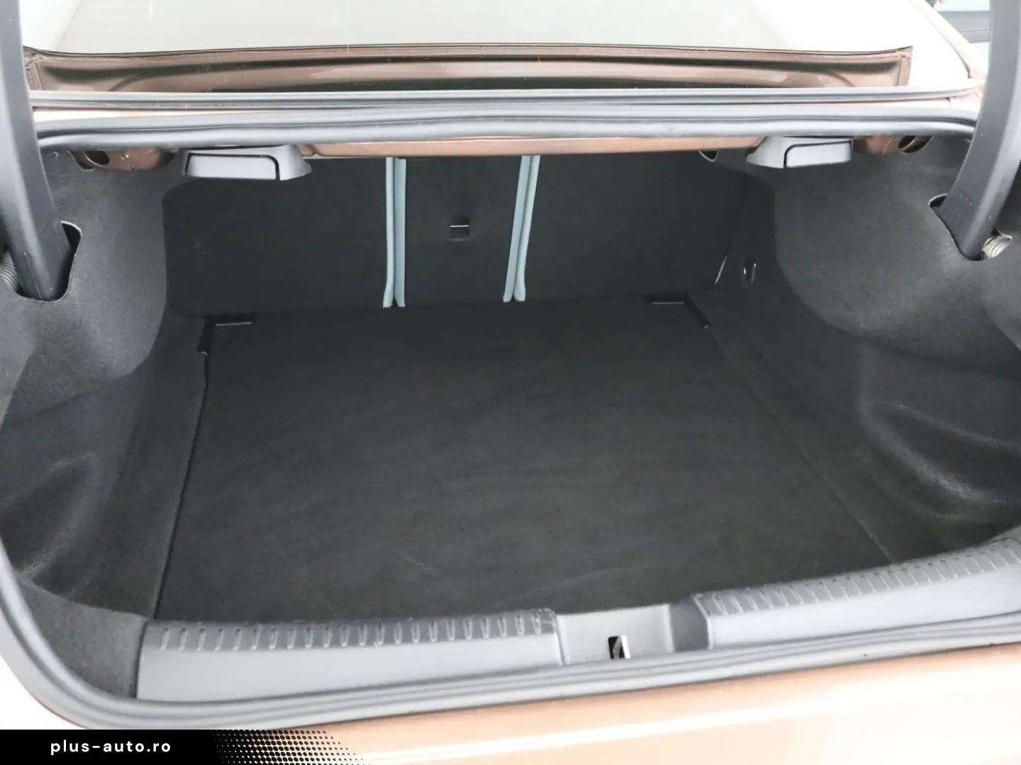 MERCEDES-BENZ CLA 250 AMG LED Sound Navi PTS Kam. Memory