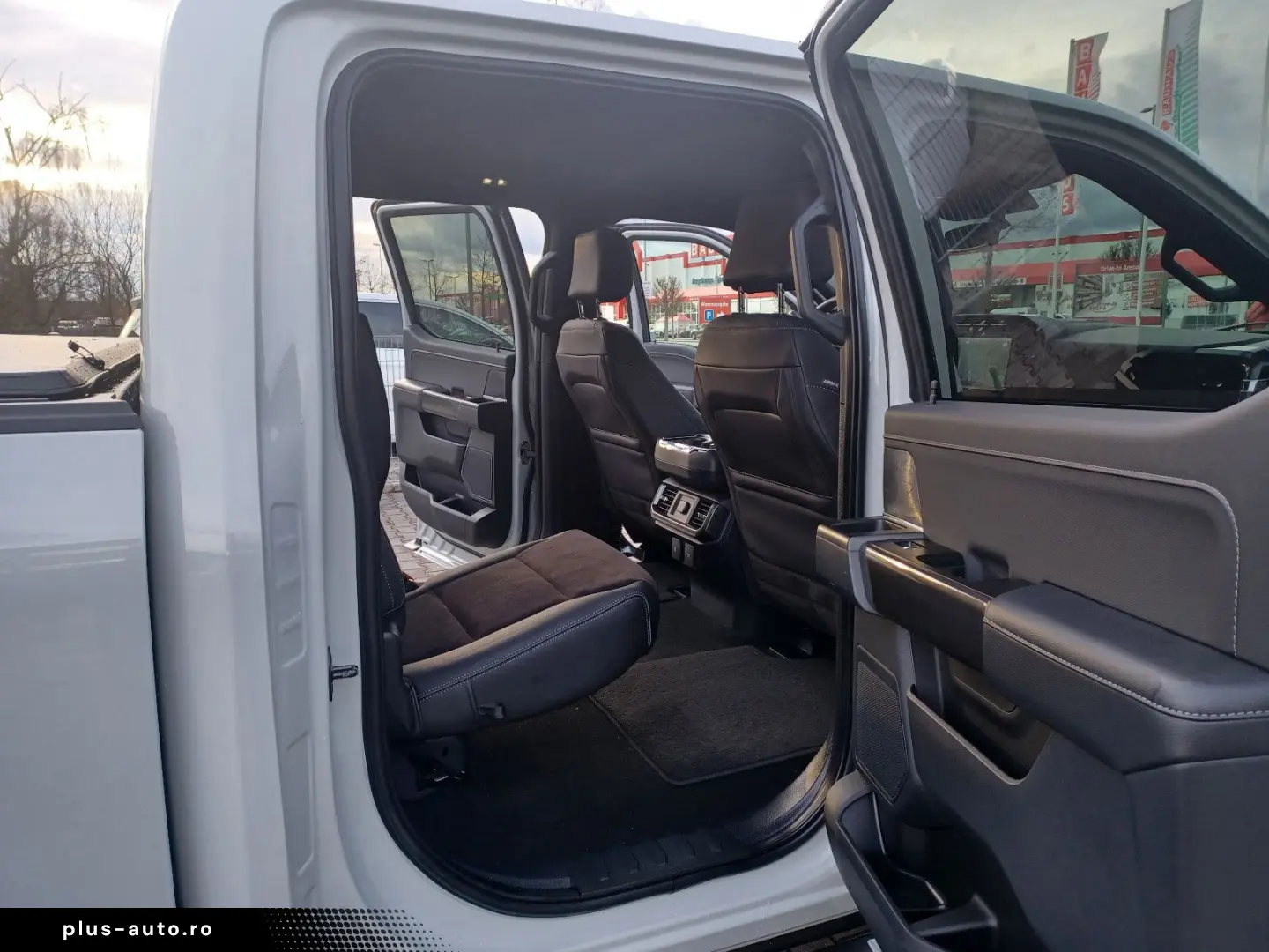 FORD F 150 Full-Hybrid 4x4 Powerboost. 360 .LED.