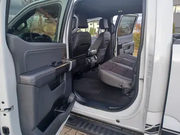 FORD F 150 Full-Hybrid 4x4 Powerboost. 360 .LED.