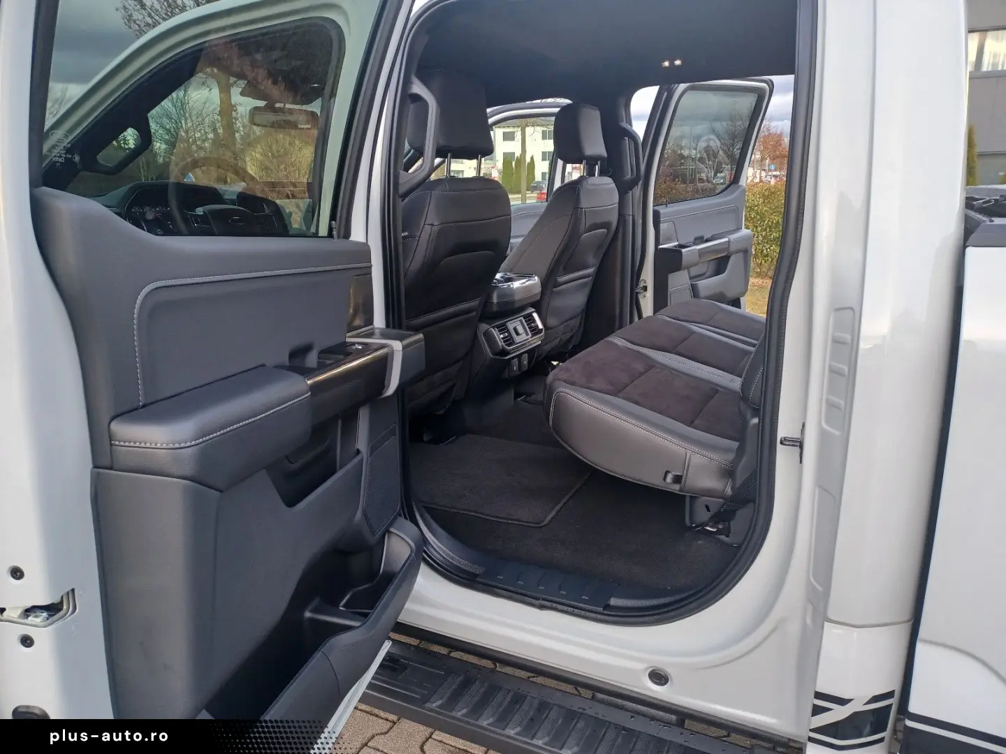 FORD F 150 Full-Hybrid 4x4 Powerboost. 360 .LED.