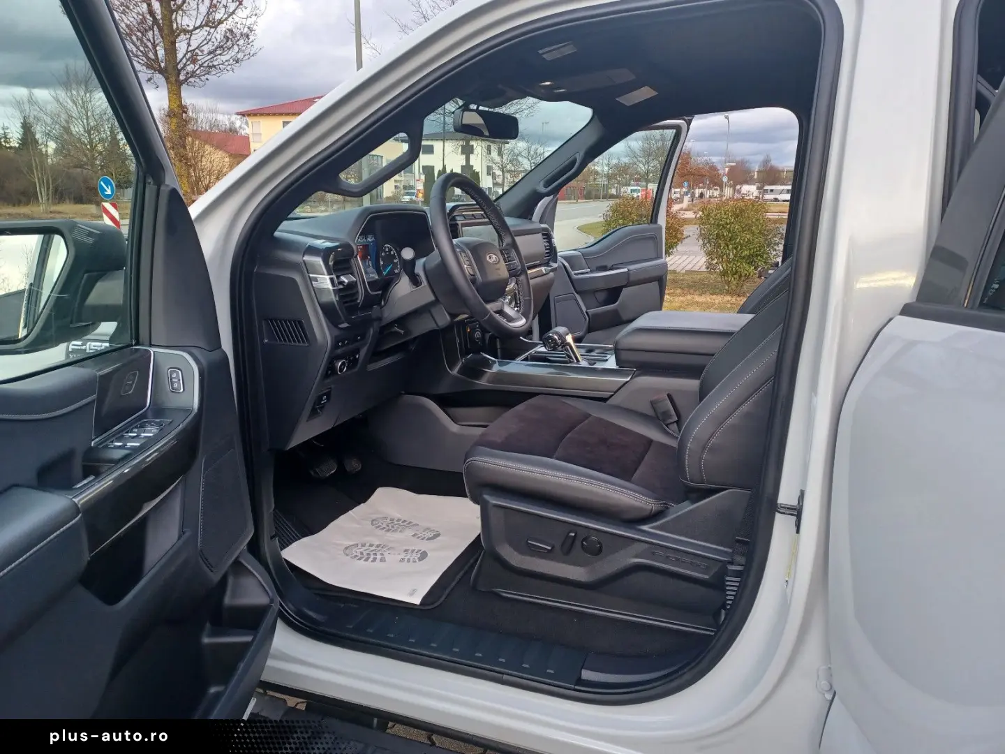 FORD F 150 Full-Hybrid 4x4 Powerboost. 360 .LED.