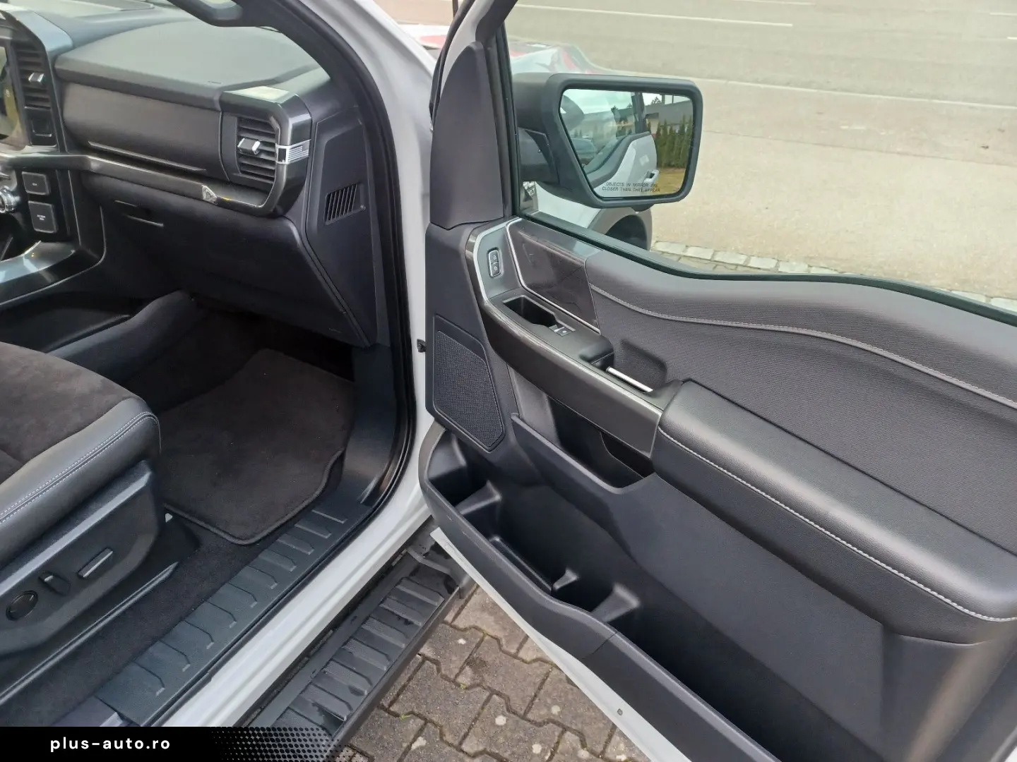 FORD F 150 Full-Hybrid 4x4 Powerboost. 360 .LED.