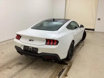 FORD Mustang Fastback 5.0 Ti-VCT V8 328 kW GT