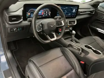 FORD Mustang Fastback 5.0 Ti-VCT V8 328 kW GT