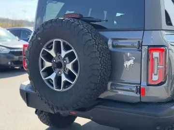 FORD Bronco 2.7 V6 Badlands e-4WD  B&O Kamera ACC