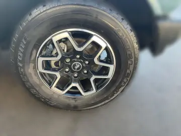 FORD Bronco OUTER BANKS 4x4 TOPZUSTAND