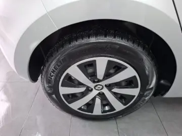 RENAULT CLIO 1.5 Blue dCi 100 Equilibre