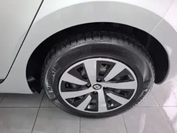 RENAULT CLIO 1.5 Blue dCi 100 Equilibre