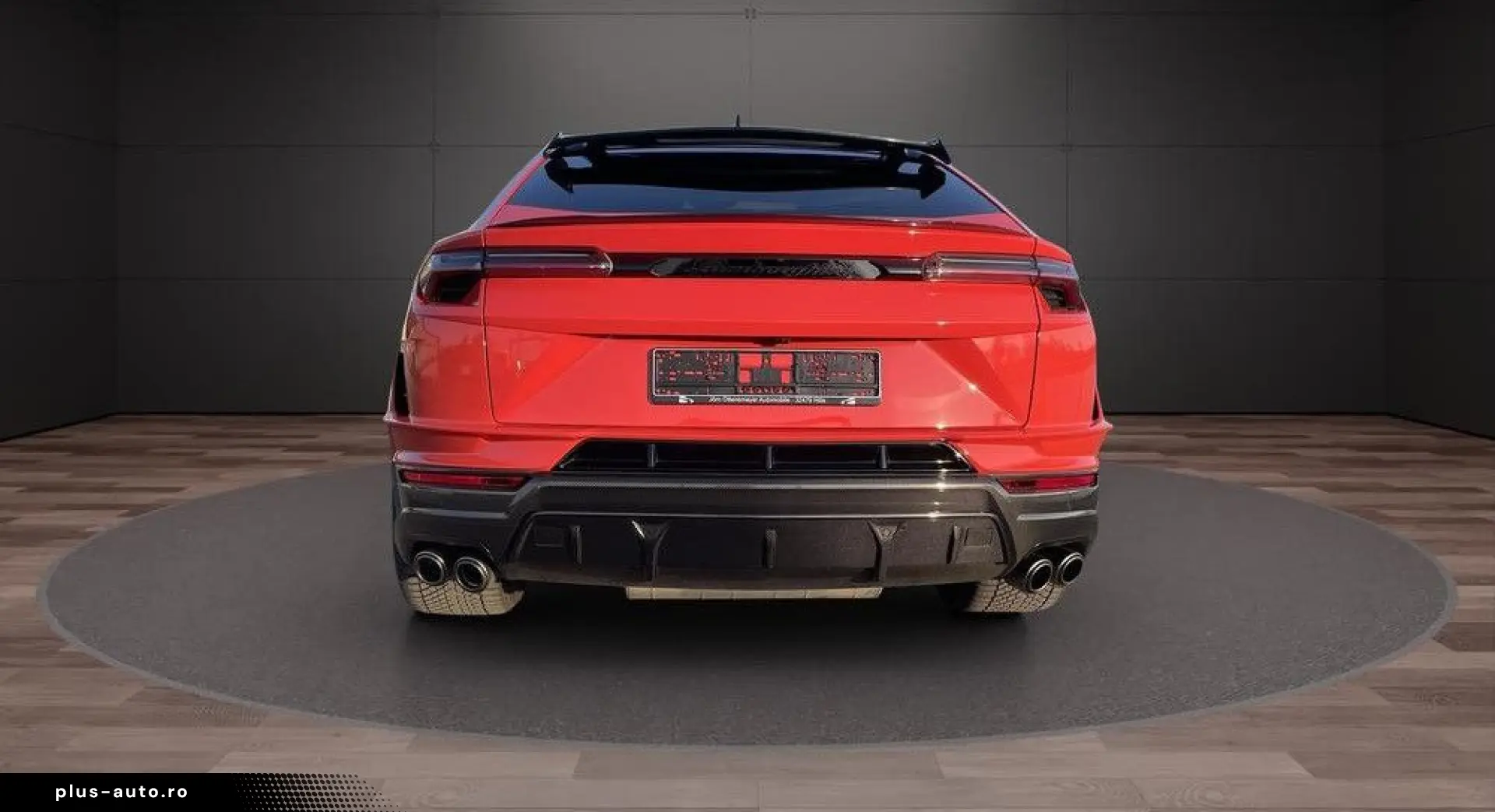 LAMBORGHINI Urus PERFORMANTE