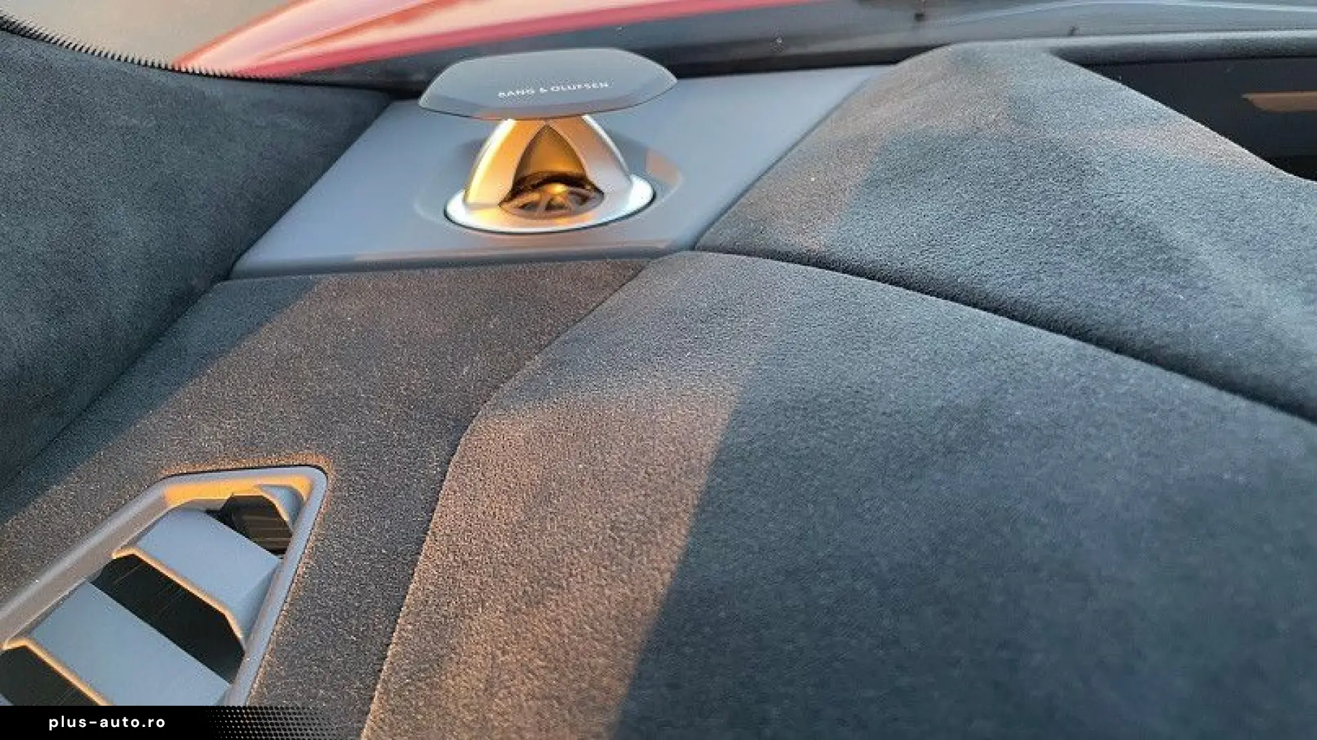 LAMBORGHINI Urus PERFORMANTE