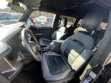 FORD Bronco Outer Banks 4x4 2 7  GJR  EU-Ausführung