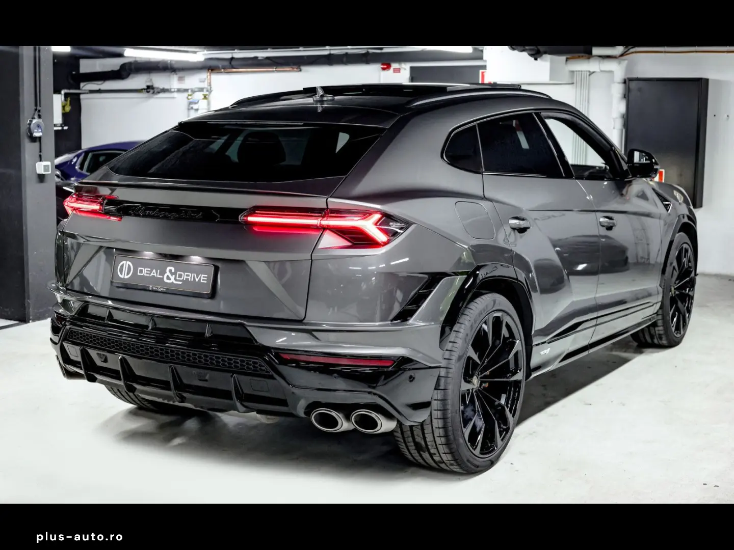 LAMBORGHINI Urus S 666 CH AKRAPOVIC CARBON AHK B&O 3D