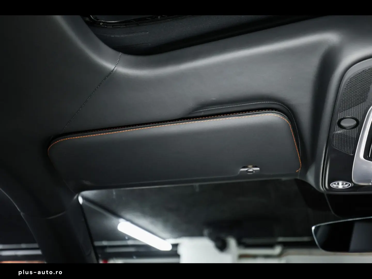 LAMBORGHINI Urus S 666 CH AKRAPOVIC CARBON AHK B&O 3D