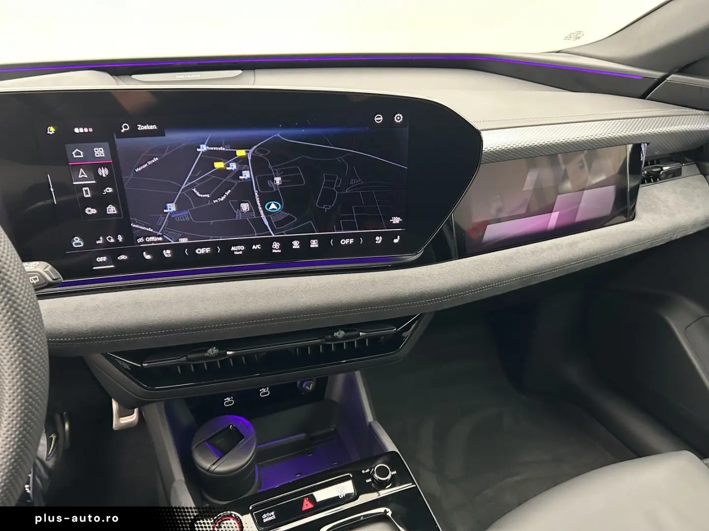 AUDI A6 Avant e-tron quattro S-LINE