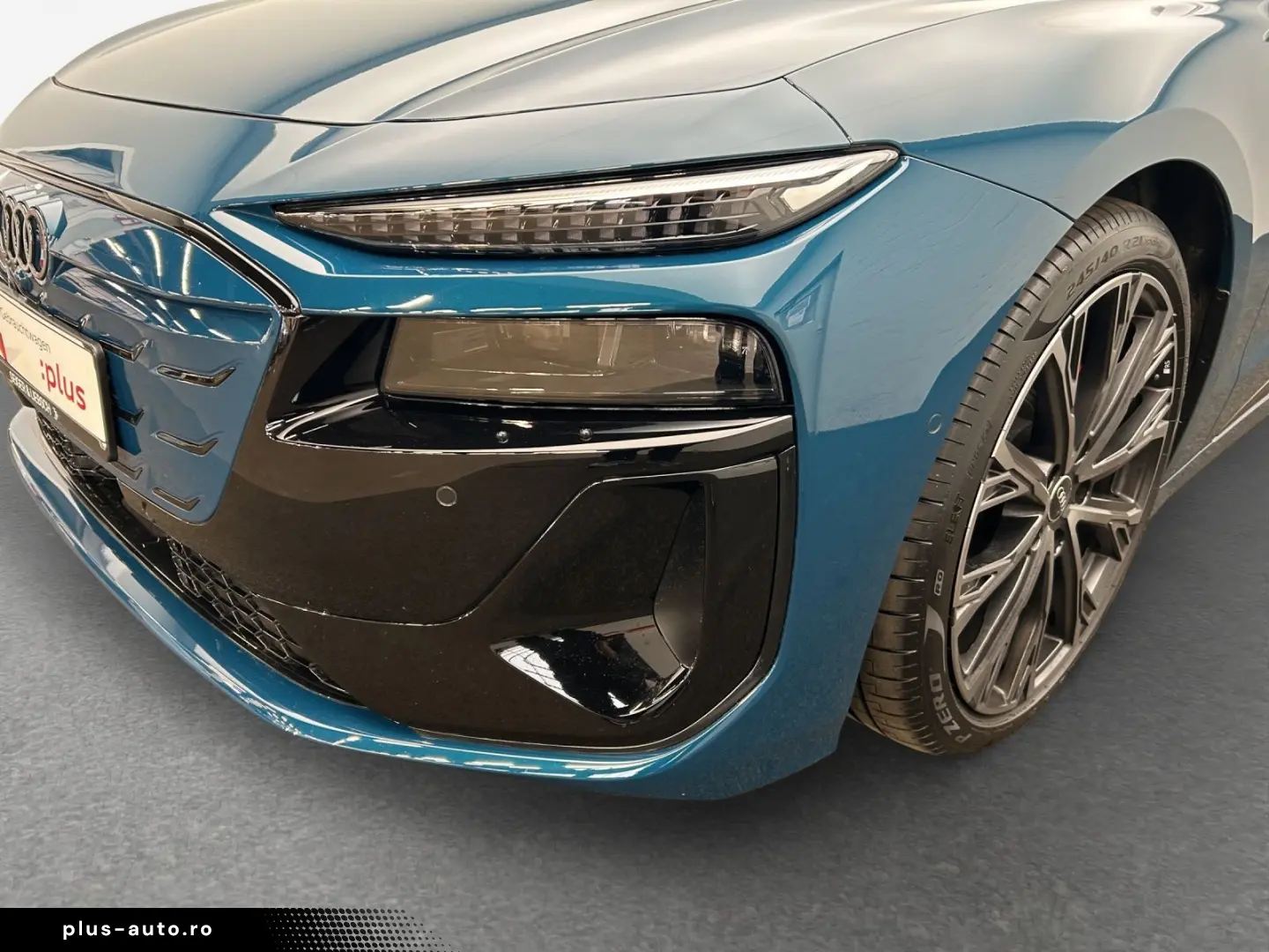 AUDI A6 Avant e-tron quattro S-LINE