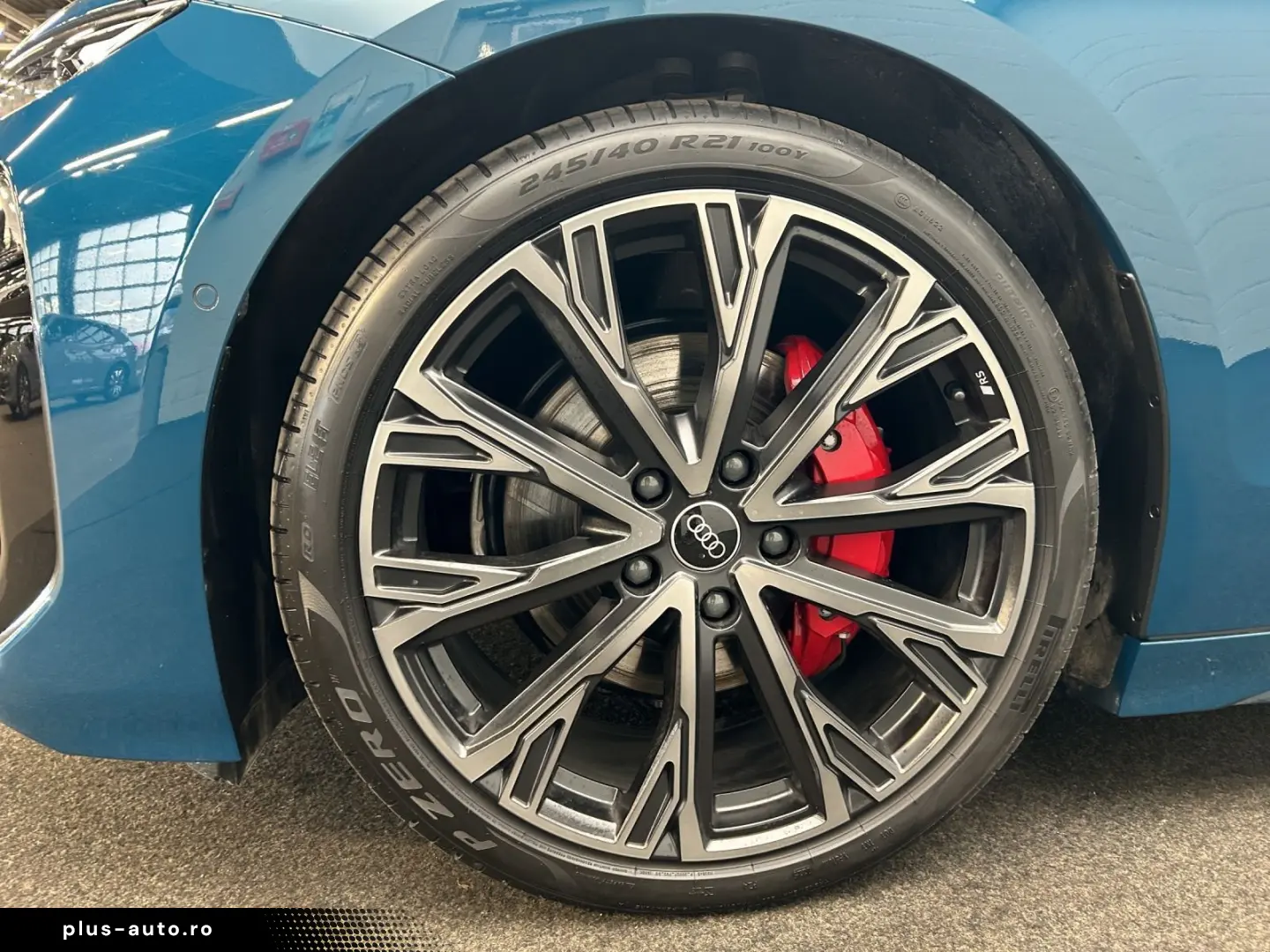 AUDI A6 Avant e-tron quattro S-LINE