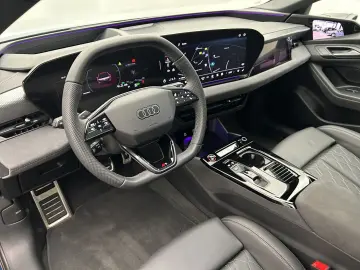 AUDI A6 Avant e-tron quattro S-LINE