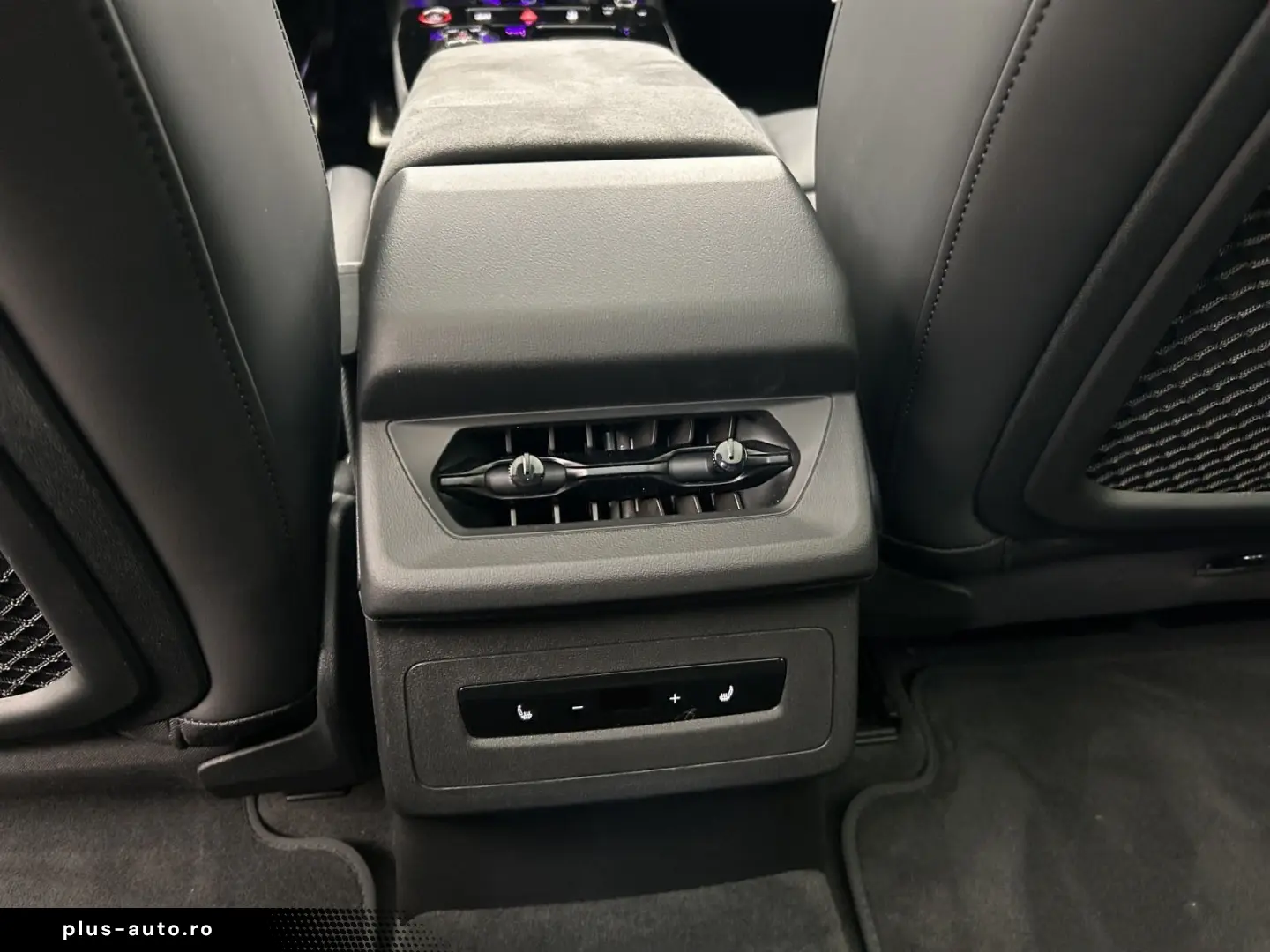 AUDI A6 Avant e-tron quattro S-LINE