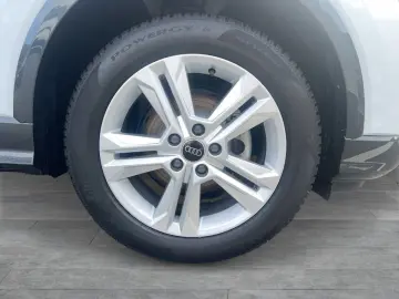 AUDI Q2 35 TFSI advanced SHZ Einparkhilfe