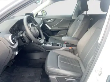 AUDI Q2 35 TFSI advanced SHZ Einparkhilfe