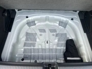 AUDI Q2 35 TFSI advanced SHZ Einparkhilfe