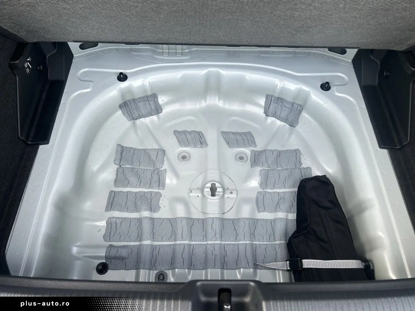 AUDI Q2 35 TFSI advanced SHZ Einparkhilfe