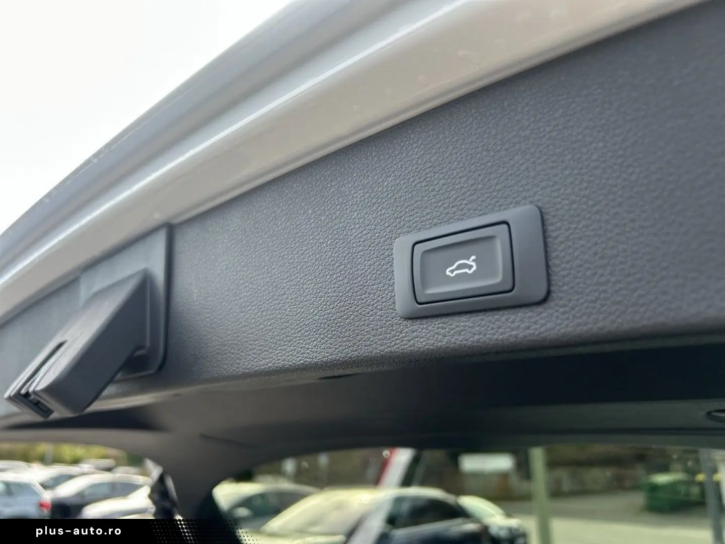 AUDI Q2 35 TFSI advanced SHZ Einparkhilfe